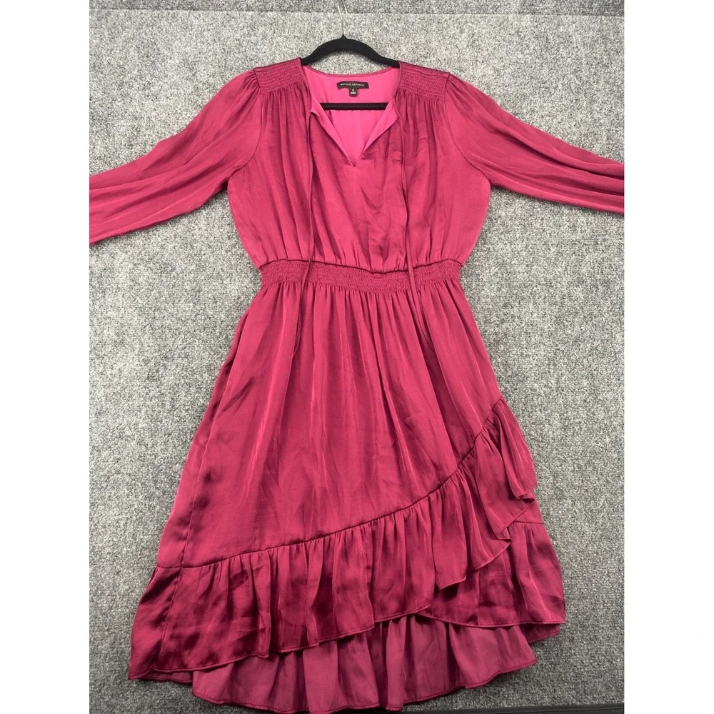 Banana Republic Smocked Waist Ruffle Midi Dress Women 8 Magenta Pink Long Sleeve